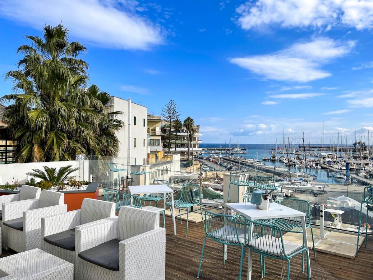 Regina Margherita - Bed And Breakfast & Rooftop Lounge Bar Syracuse Extérieur photo